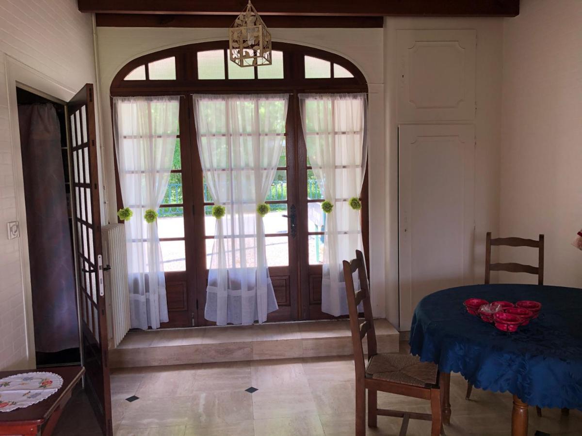 Chez Firmin "Les Ombrages" Vila Mesnac Exterior foto